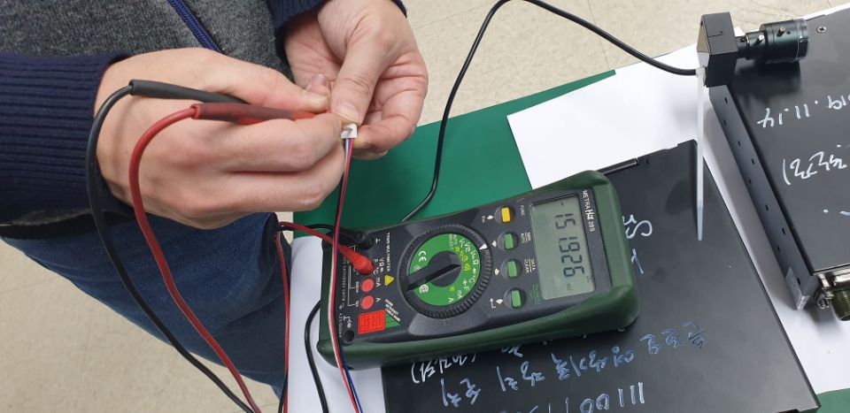 How to Check the USB Voltage Value Picture2